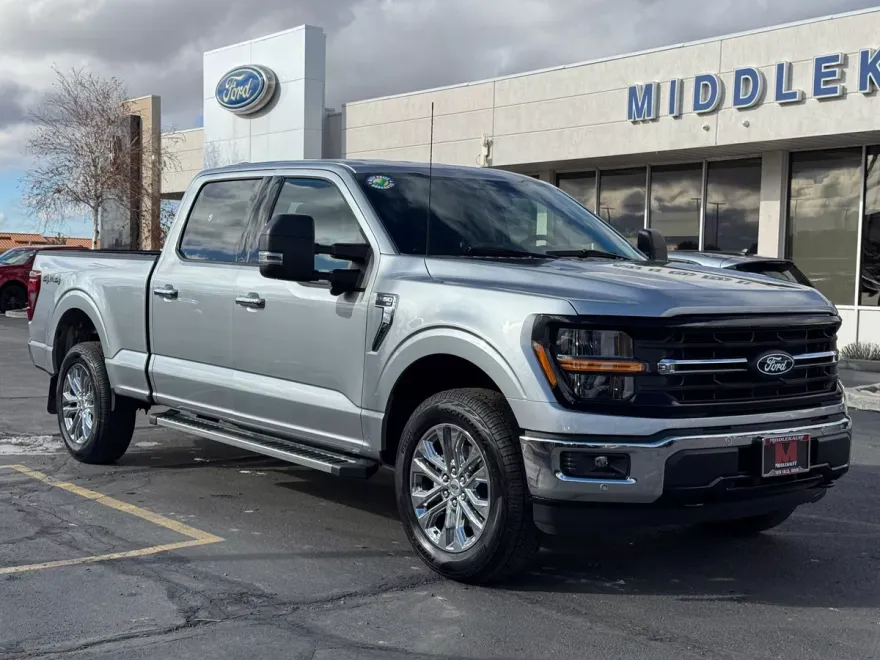 2025 Ford F-150 XLT photo 1