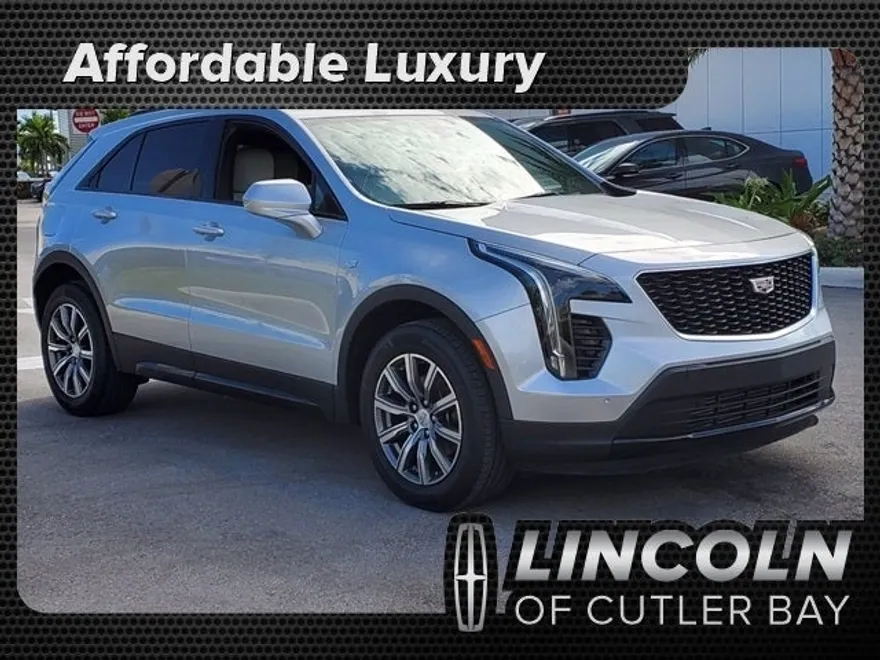 2019 Cadillac XT4 Sport photo 1