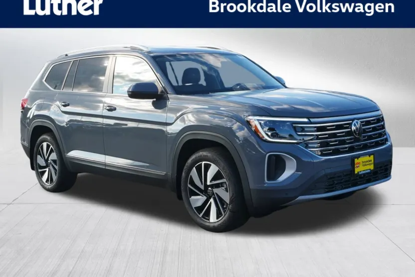 2026 Volkswagen Atlas SEL photo 1