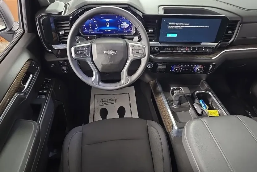 2024 Chevrolet Silverado 1500 RST photo 1