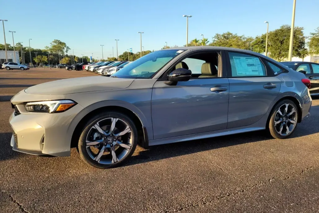 2026 Honda Civic Hybrid Sport Touring photo 1