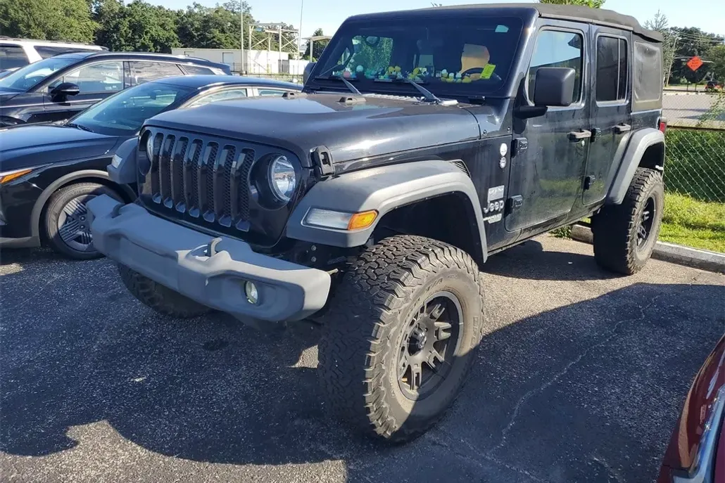 2018 Jeep Wrangler Unlimited Sport S photo 1
