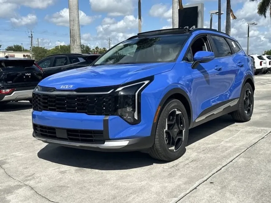 2026 Kia Sportage EX photo 1