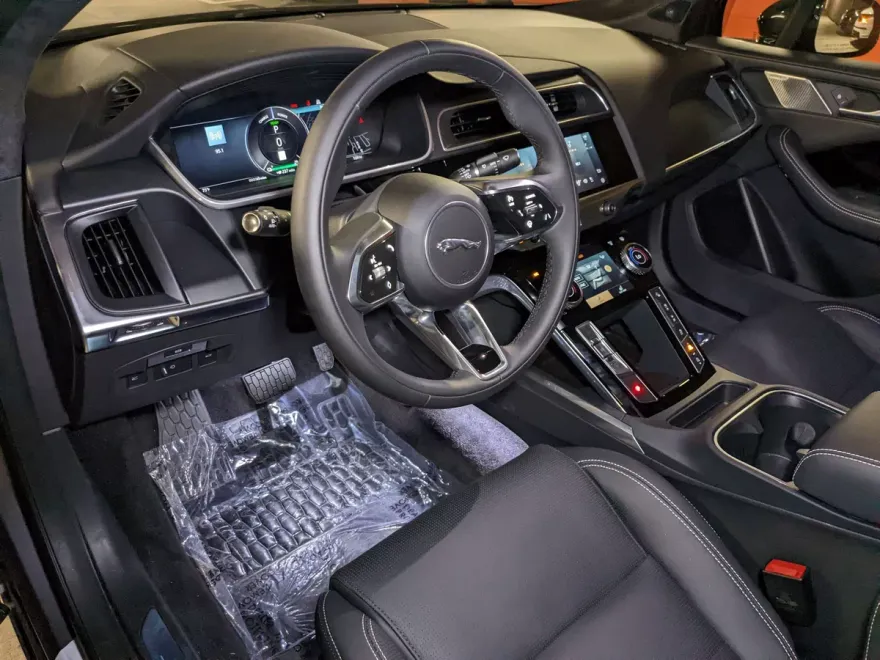 2024 Jaguar I-PACE HSE photo 1