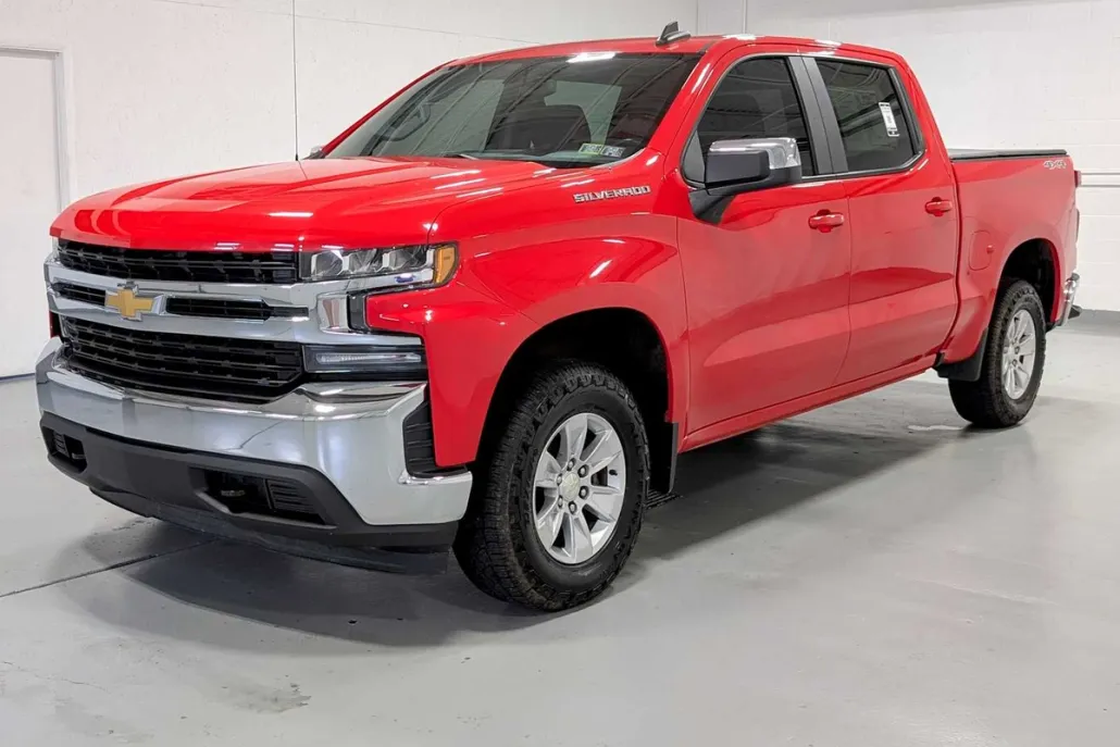 2021 Chevrolet Silverado 1500 LT photo 1