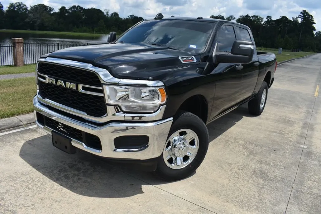 2023 Ram 2500 Tradesman photo 1