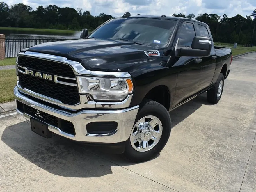2023 Ram 2500 Tradesman photo 1
