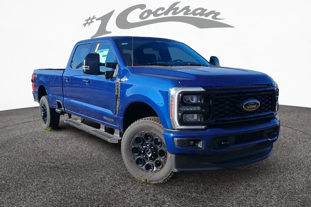 2026 Ford F-250 Lariat photo 1