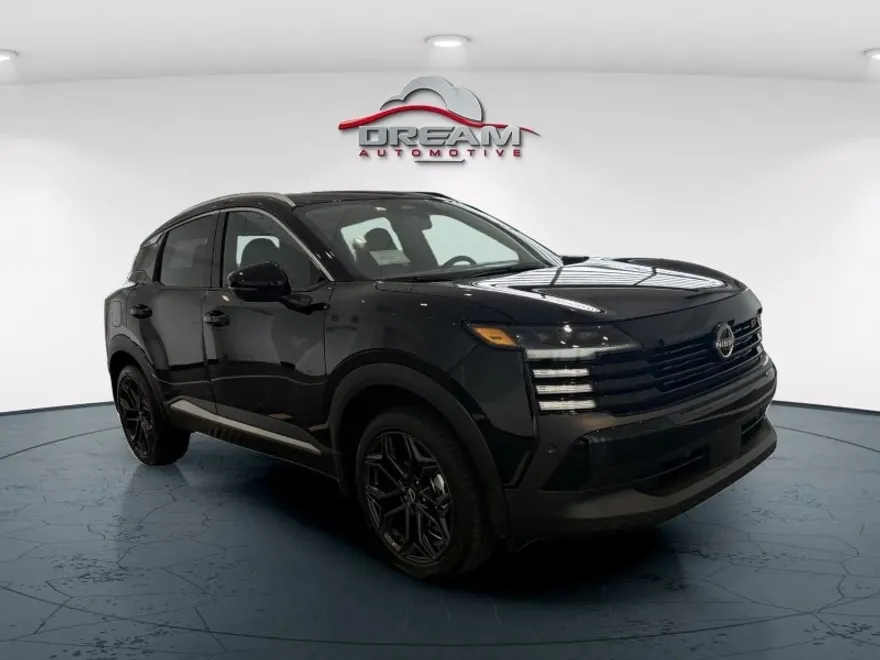 2025 Nissan Kicks SR photo 1