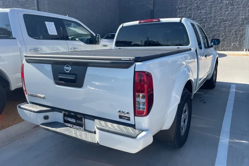 2021 Nissan Frontier S photo 1