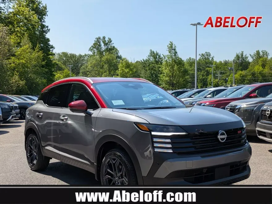 2025 Nissan Kicks SR photo 1