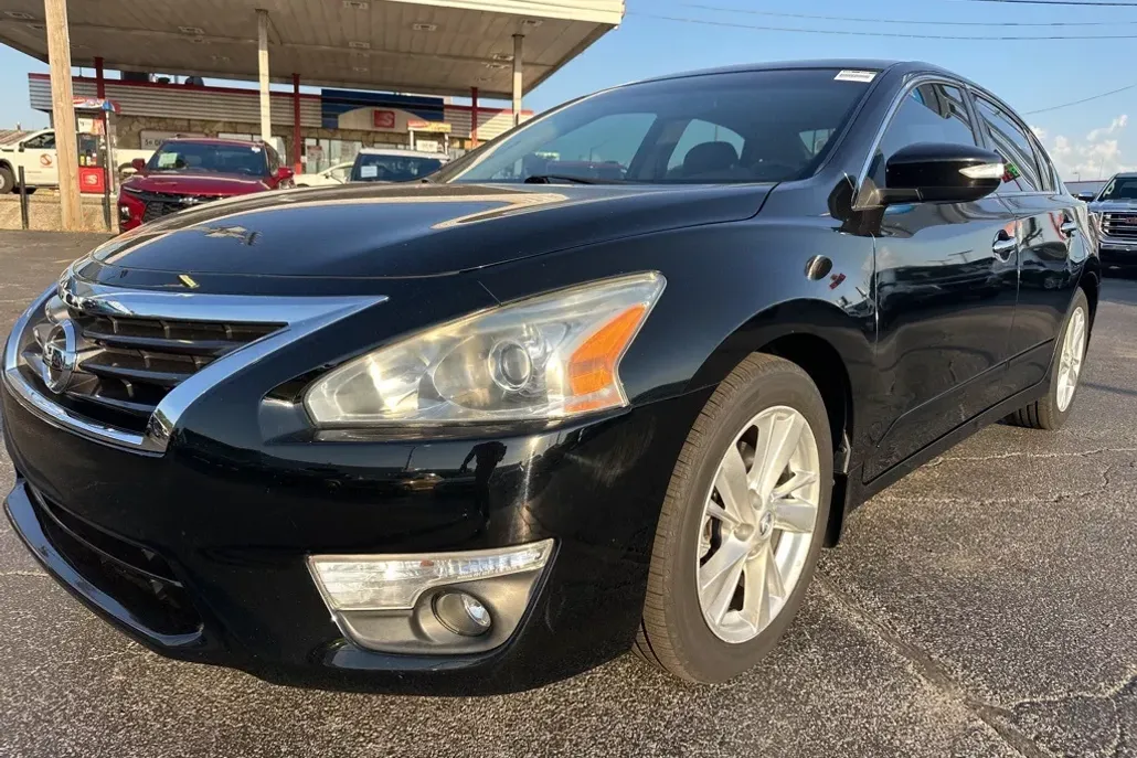 2015 Nissan Altima 2.5 SL photo 1