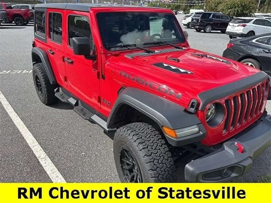 2023 Jeep Wrangler Rubicon photo 1