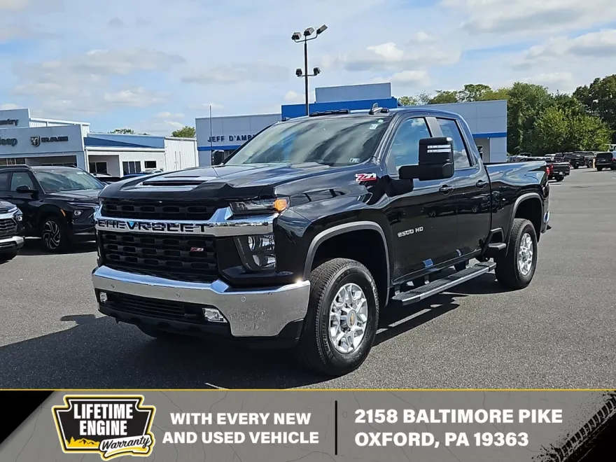 2022 Chevrolet Silverado 2500HD LT photo 1