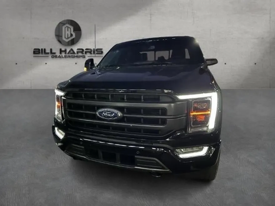 2023 Ford F-150 Lariat photo 1