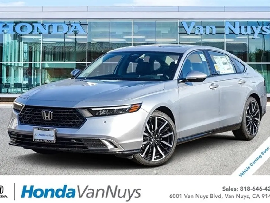 2025 Honda Accord Hybrid Touring photo 1