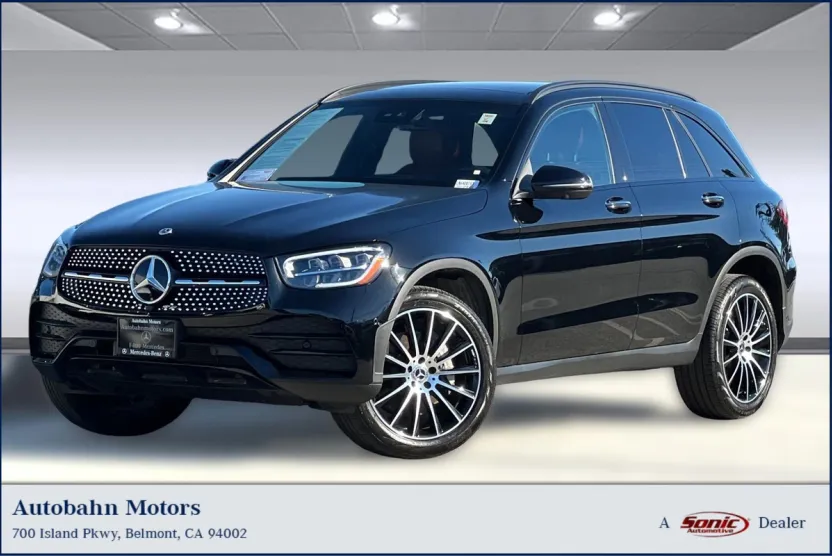 2022 Mercedes Benz GLC 300 photo 1