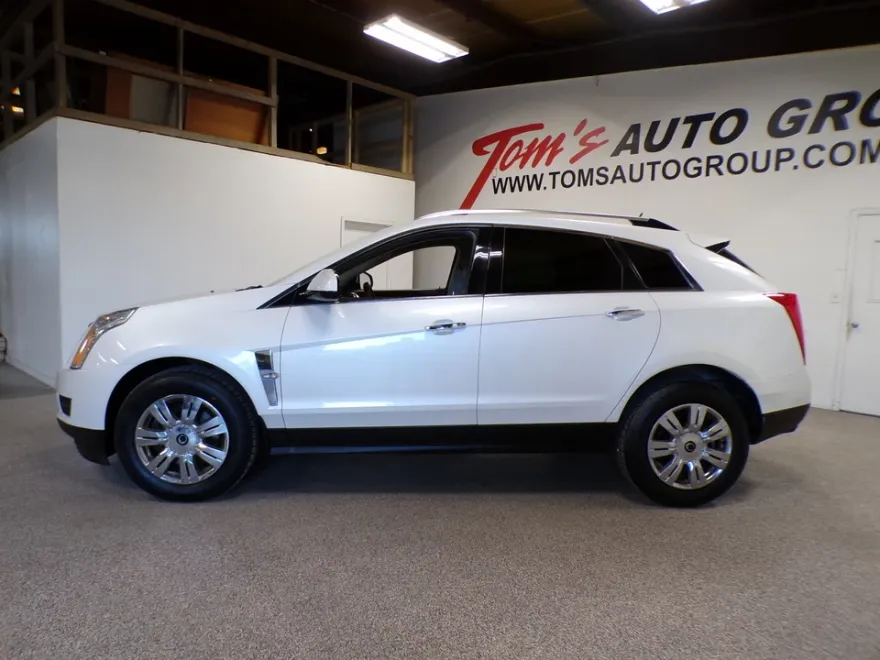 2011 Cadillac SRX Luxury photo 1