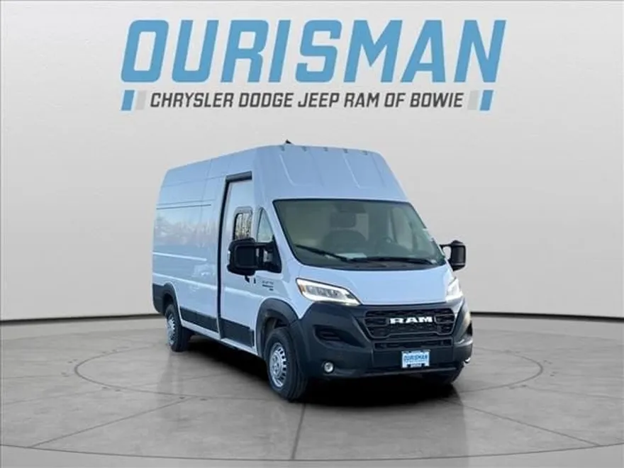 2025 Ram 3500 photo 1