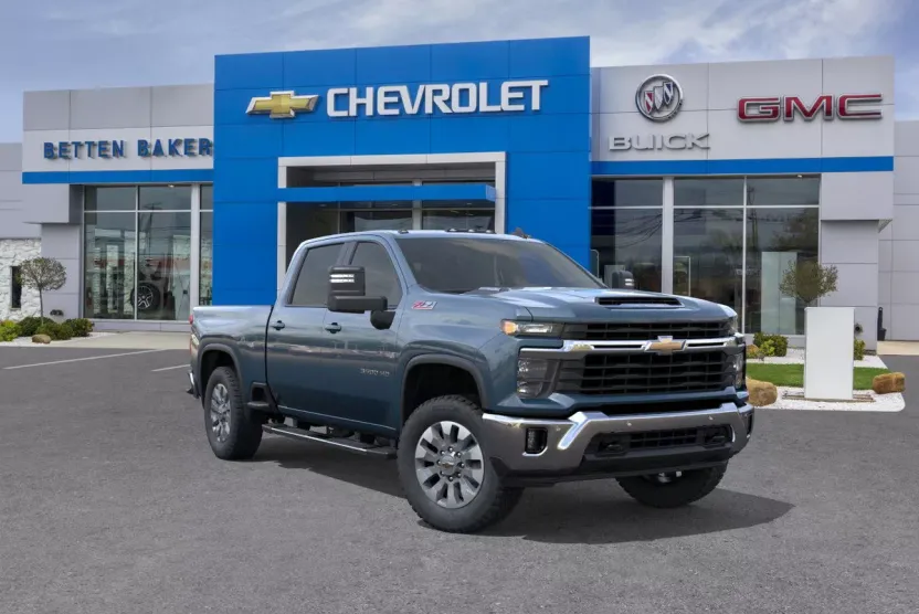 2026 Chevrolet Silverado 3500HD LT photo 1