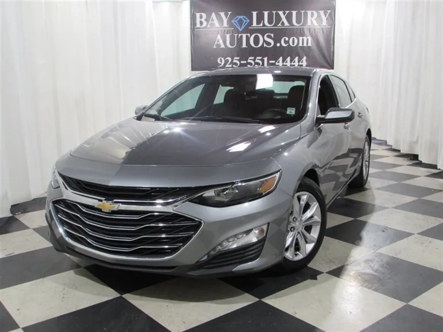 2023 Chevrolet Malibu 1LT photo 1