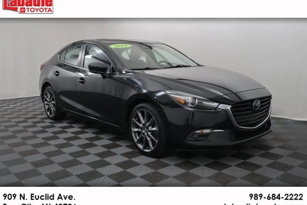 2018 Mazda Mazda3 Grand Touring photo 1