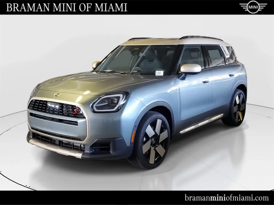 2026 Mini Countryman S ALL4 photo 1