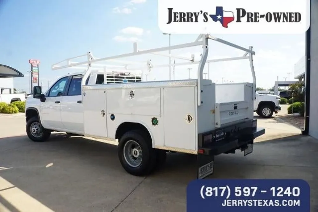 2022 Chevrolet Silverado 3500HD Work Truck photo 1