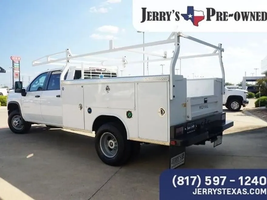 2022 Chevrolet Silverado 3500HD Work Truck photo 1