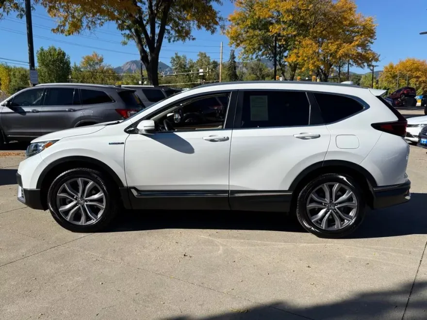 2020 Honda CR-V Hybrid Touring photo 1