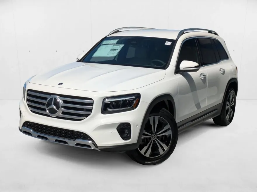 2025 Mercedes Benz GLB 250 photo 1