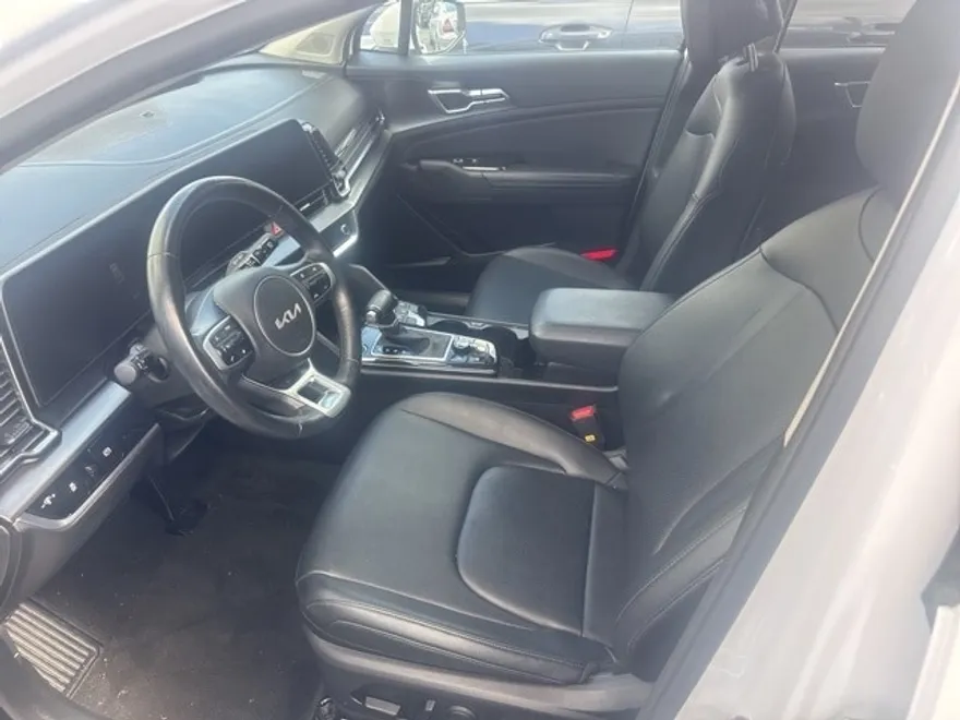 2023 Kia Sportage EX photo 1