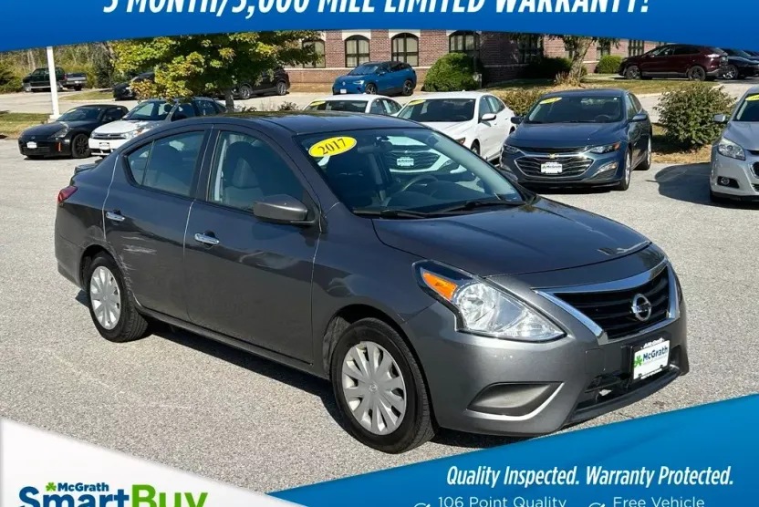 2017 Nissan Versa 1.6 SV photo 1