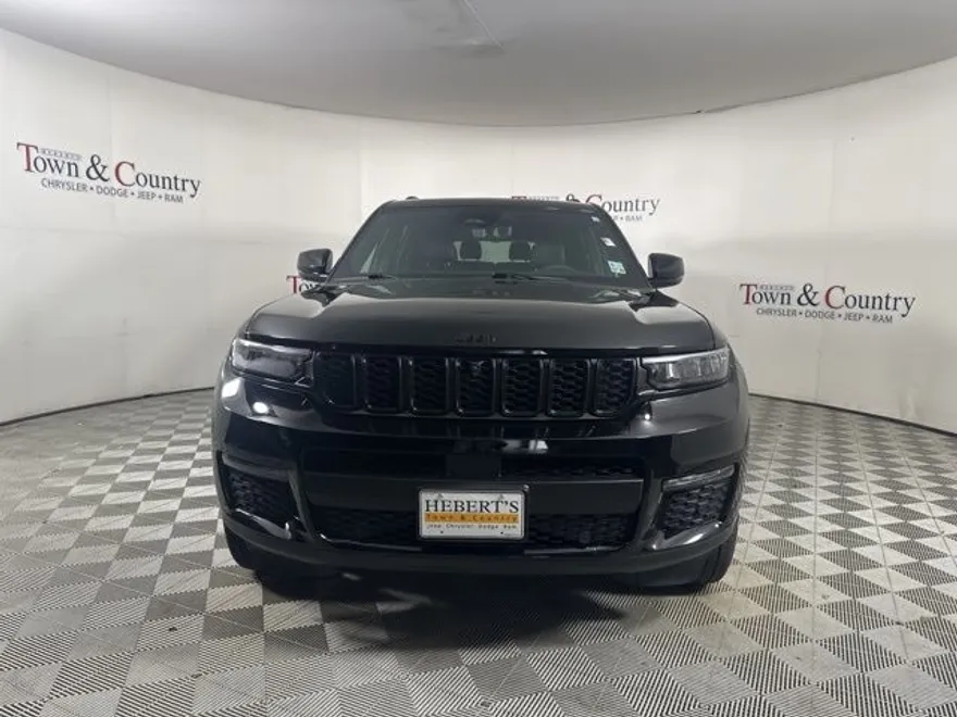 2024 Jeep Grand Cherokee Limited photo 1