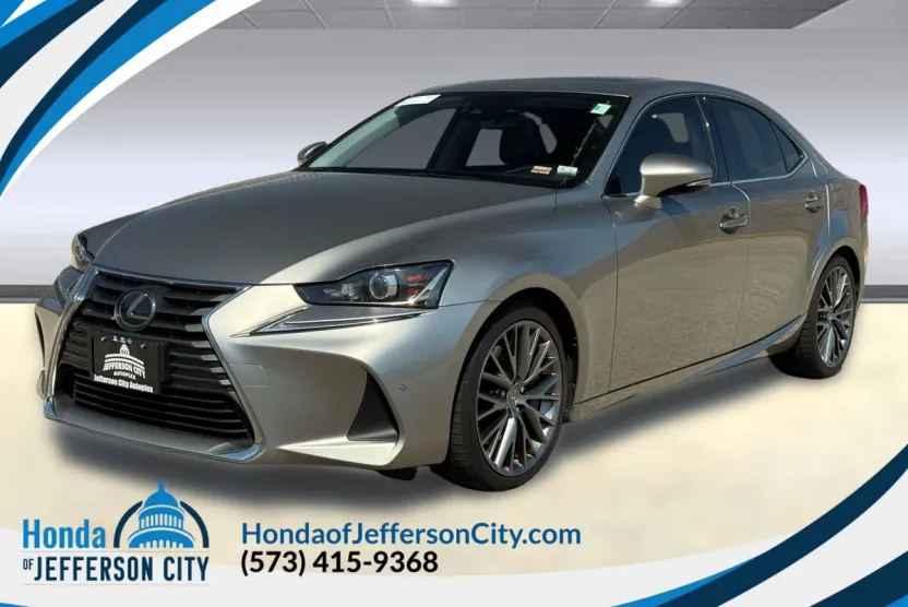 2019 Lexus IS 300 photo 1