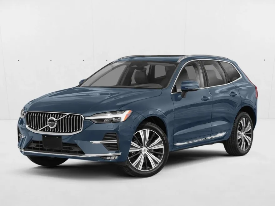 2022 Volvo XC60 B5 Momentum photo 1