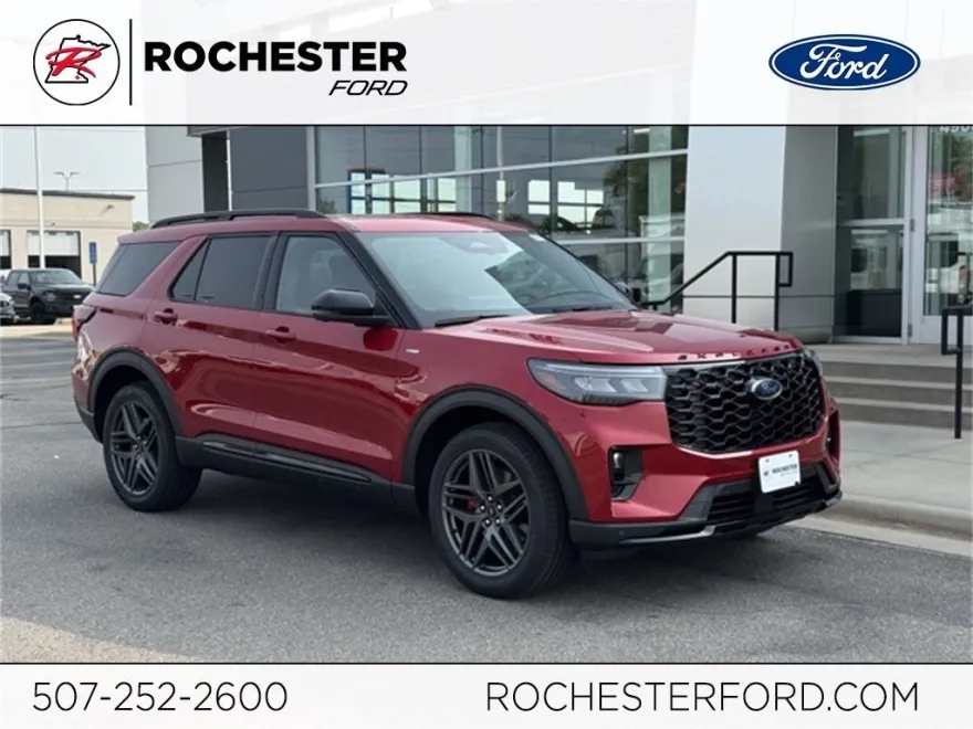 2025 Ford Explorer ST-Line photo 1