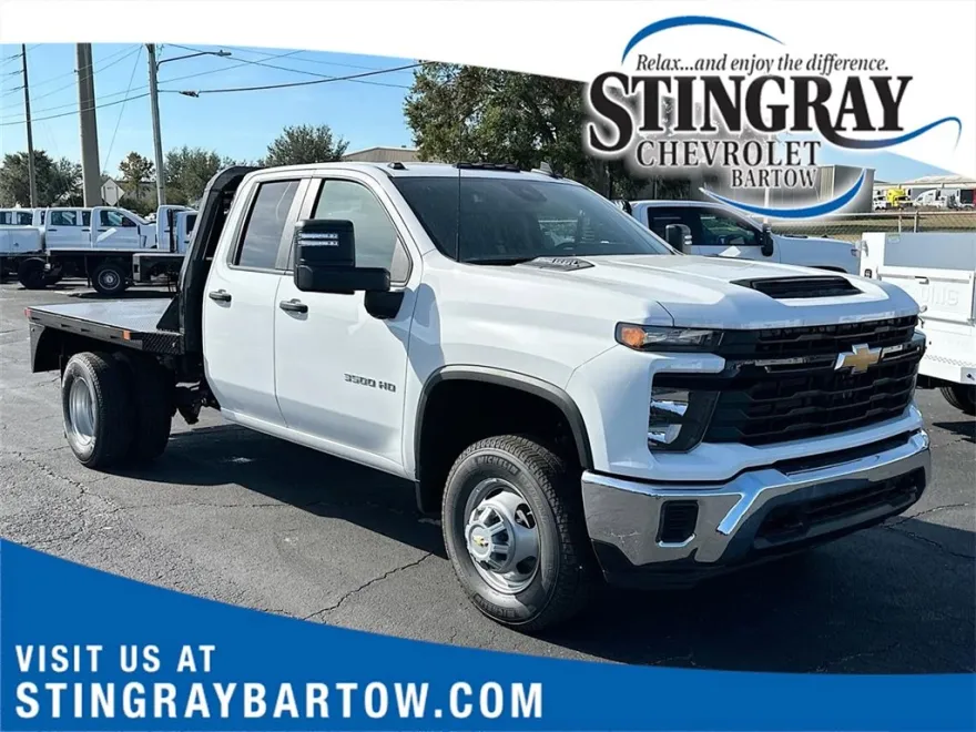 2024 Chevrolet Silverado 3500HD photo 1