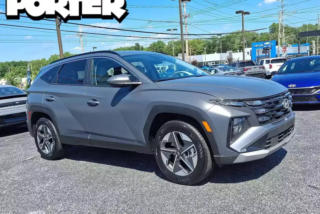 2025 Hyundai Tucson SEL photo 1
