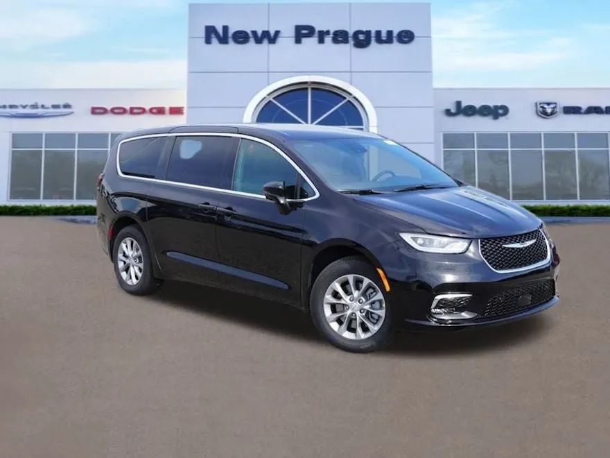 2025 Chrysler Pacifica photo 1