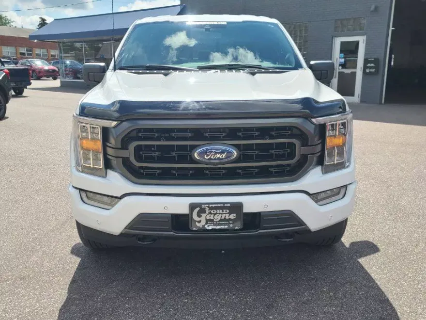 2021 Ford F-150 XLT photo 1