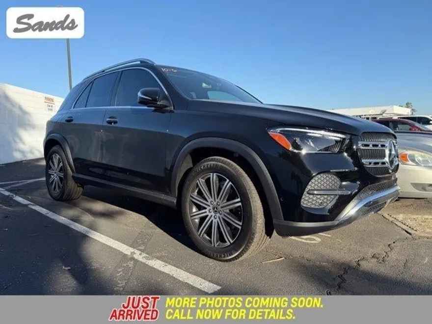 2025 Mercedes Benz GLE 350 4MATIC photo 1