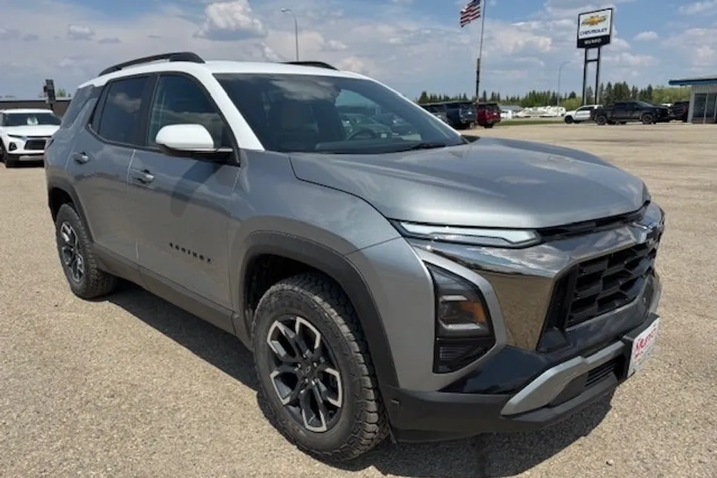 2025 Chevrolet Equinox ACTIV photo 1