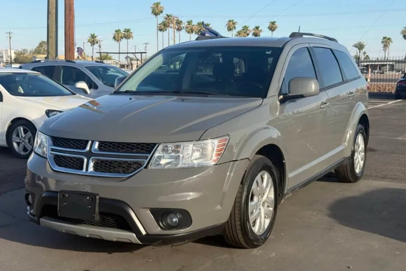 2019 Dodge Journey SE photo 1