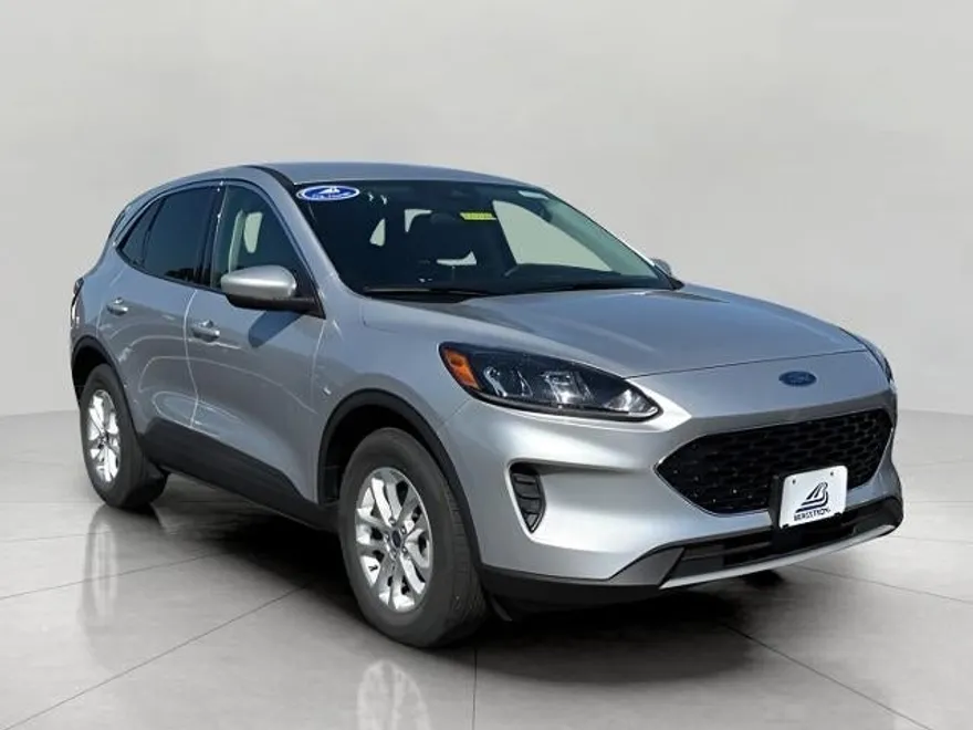 2020 Ford Escape SE photo 1