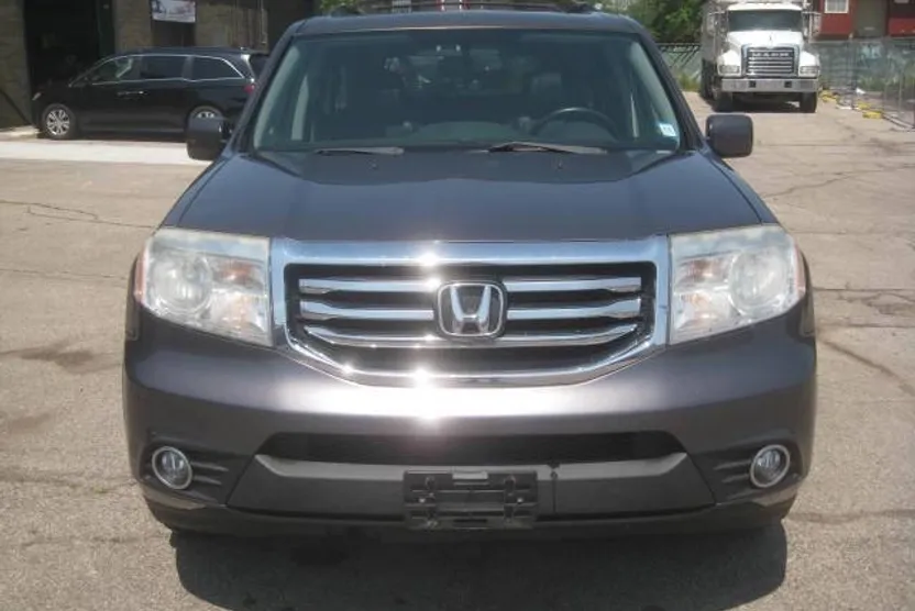 2014 Honda Pilot EX-L photo 1