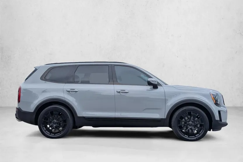 2021 Kia Telluride EX photo 1