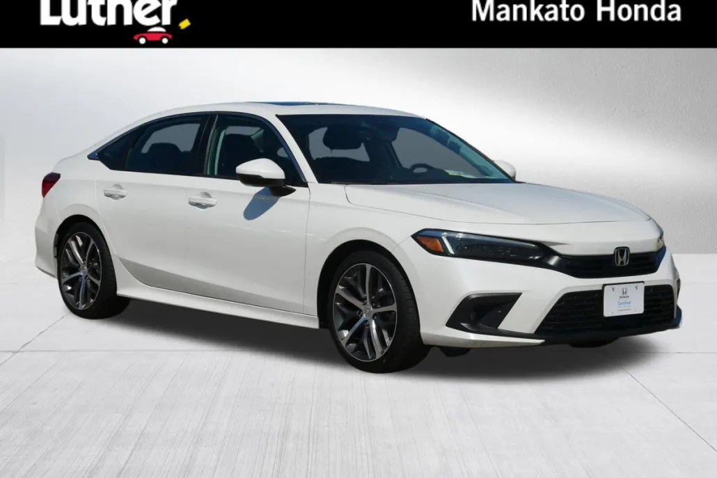 2023 Honda Civic Touring photo 1