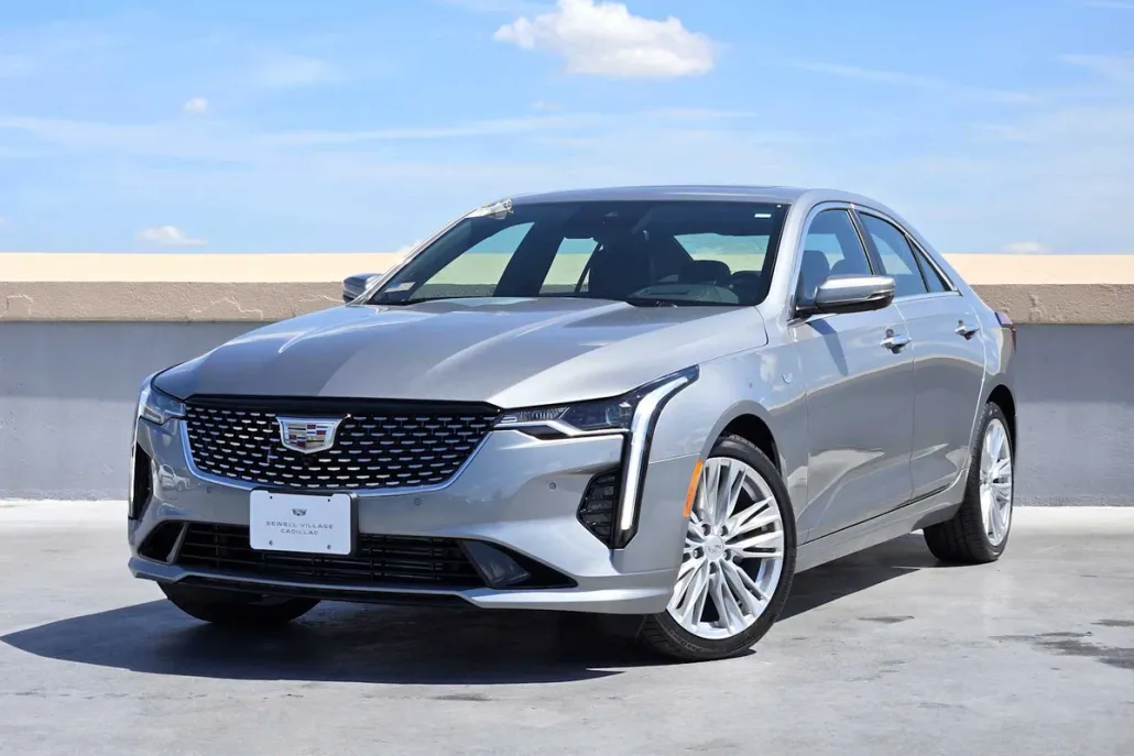 2025 Cadillac CT4 Premium Luxury photo 1