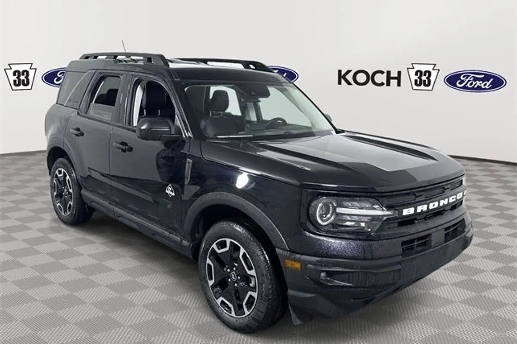 2024 Ford Bronco Sport Outer Banks photo 1